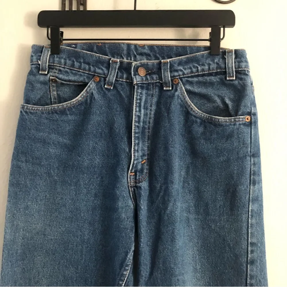 Vintage Levi’s 509 orange tag medium blue wash denim jeans size 33x31